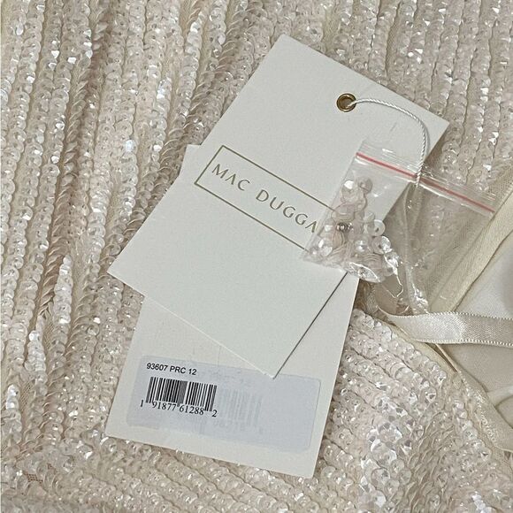 Mac Duggal Jeweled Neck Sequin Sleeveless Dress size 12 - Picture 11 of 11